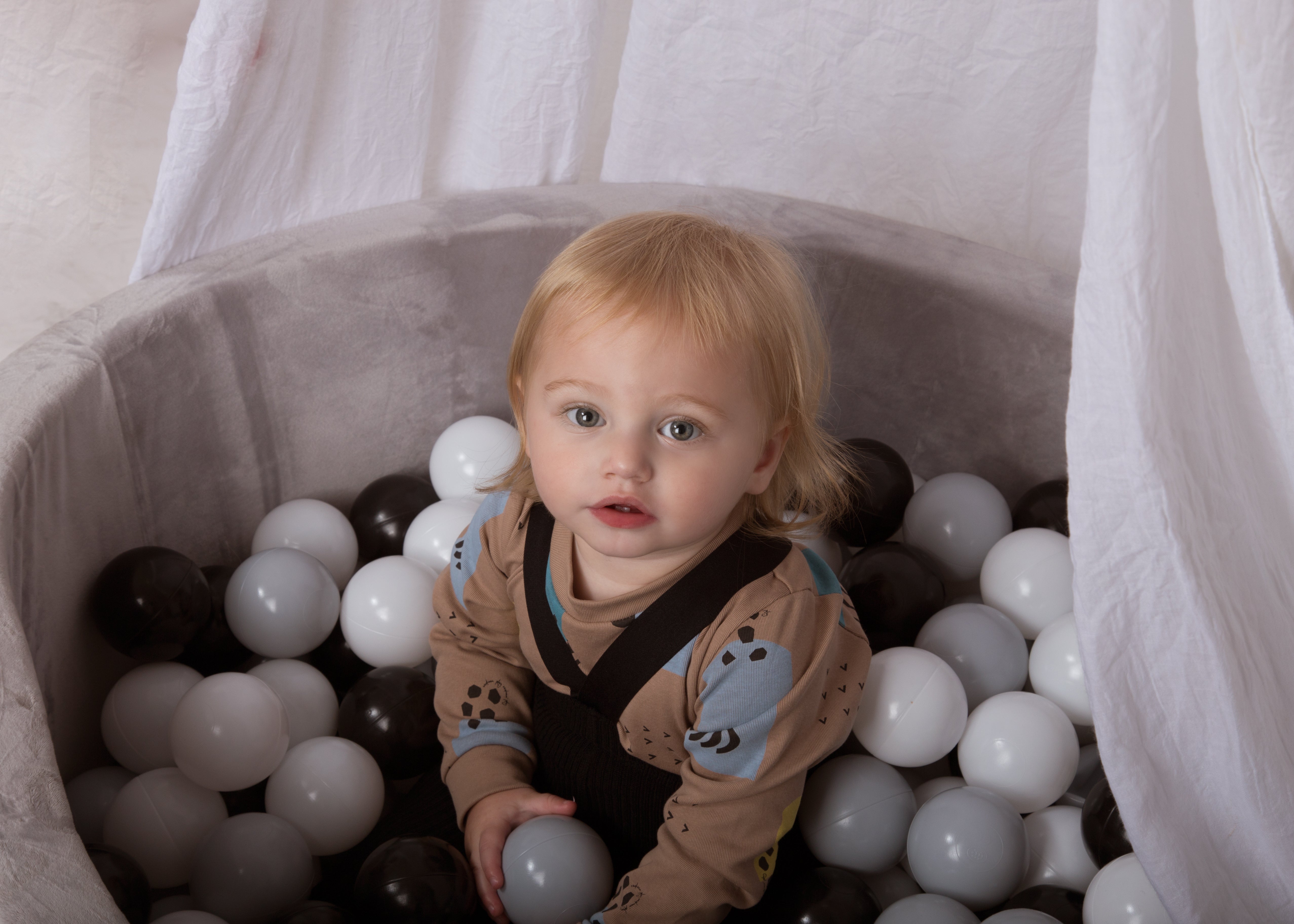 CADEAU PLAY
