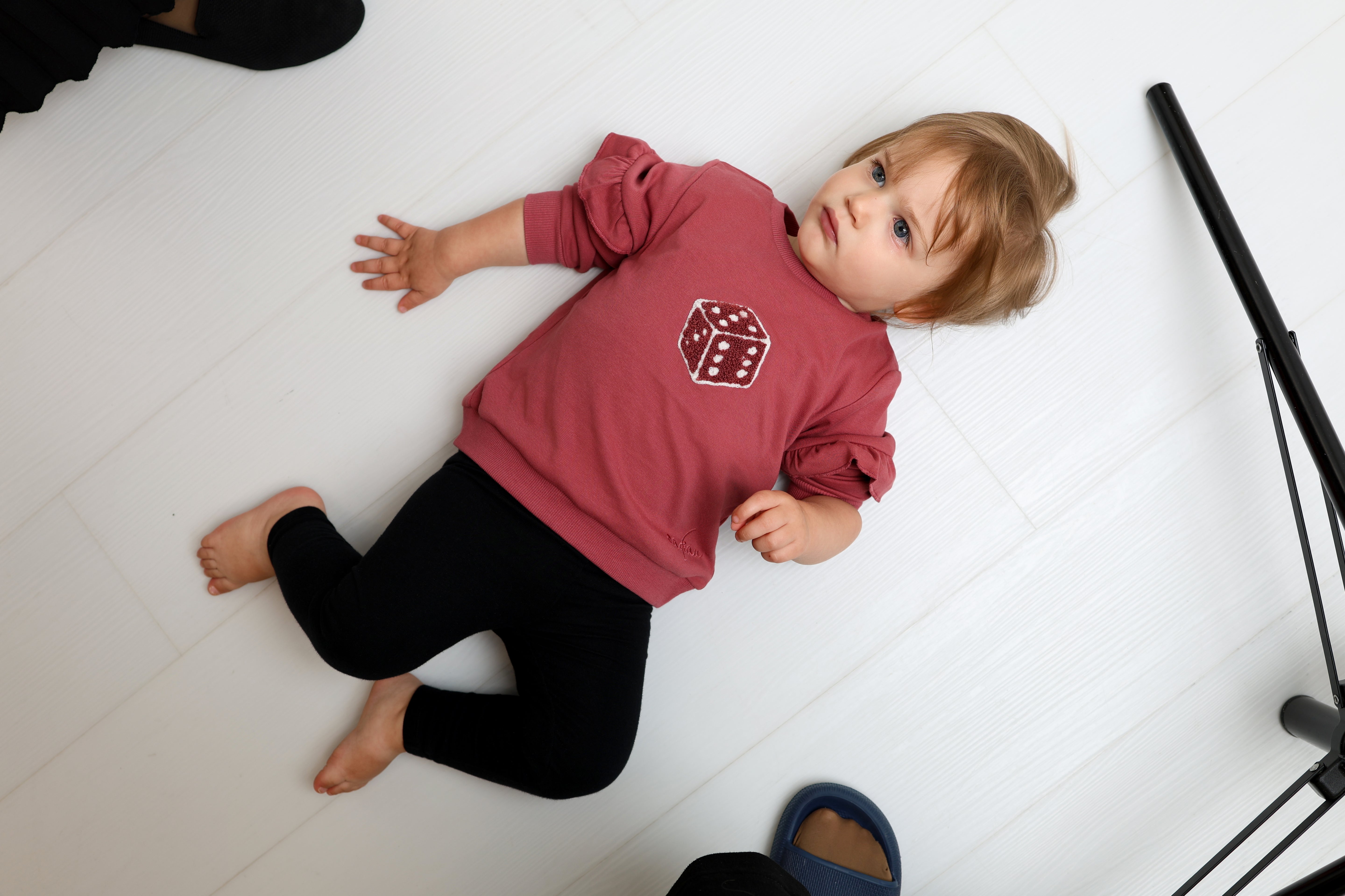 Toss the Cubes - Sweatshirt (raspberry)